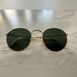 SOLD: Round gold Rayban sunglasses